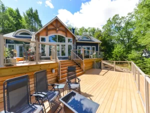 Aluminum-picket-railing-tradition-deck-shades-solutions-27