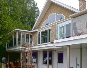 traditional-aluminum-railings-with-glass-sunspace-nubuild-19