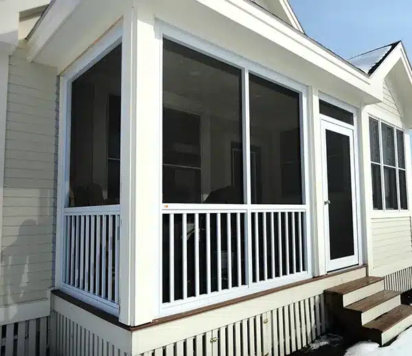 sunspace-integrated-screen-railings-deck-shades-solutions-13